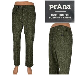 PrAna Stretch Zion Pant II Mens 34 x 30 Green Camouflage Belted Relaxed Fit EUC